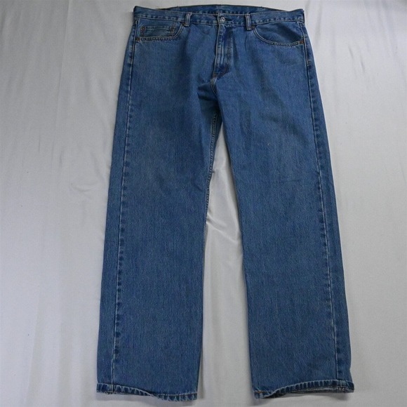 Levi's 40 x 32‎ 505 Straight Leg Light Wash Denim Jeans - Picture 1 of 5